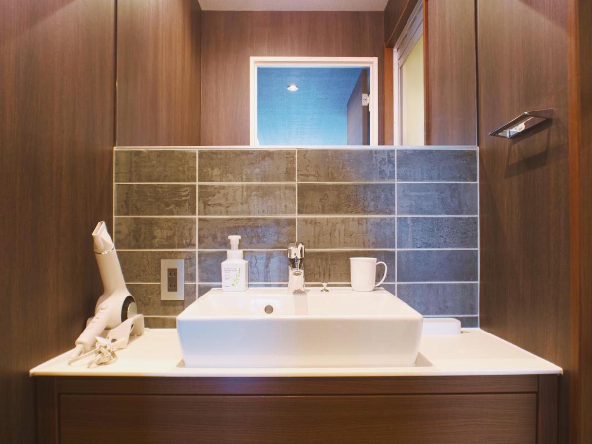 Grand Base Hakata Bay Aparthotel Фукуока Екстериор снимка